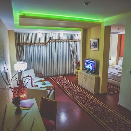 Hotel New Star スコピエ エクステリア 写真