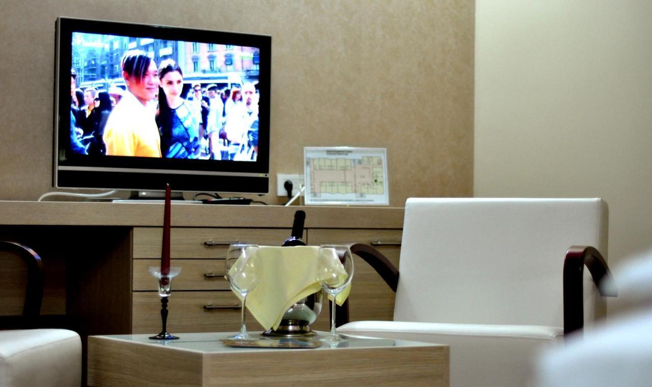 Hotel New Star スコピエ エクステリア 写真